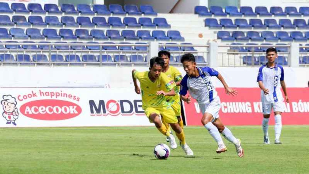 VCK giải VĐ U15 Quốc gia – cúp Acecook 2023: PVF, SLNA vào bán kết
