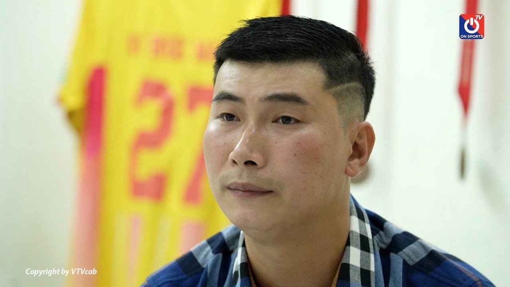 Trung vệ Vũ Đức Nam - Sao nghiệp bóng đá lại lận đận đến vậy?