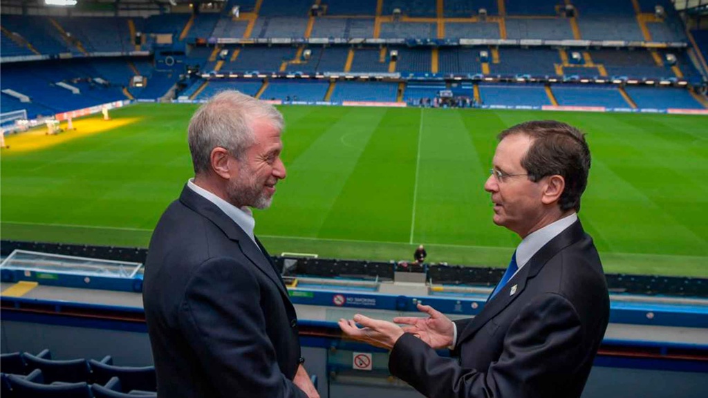 Kế hoạch xây lại sân Chelsea bị hoãn vô thời hạn vì Abramovich