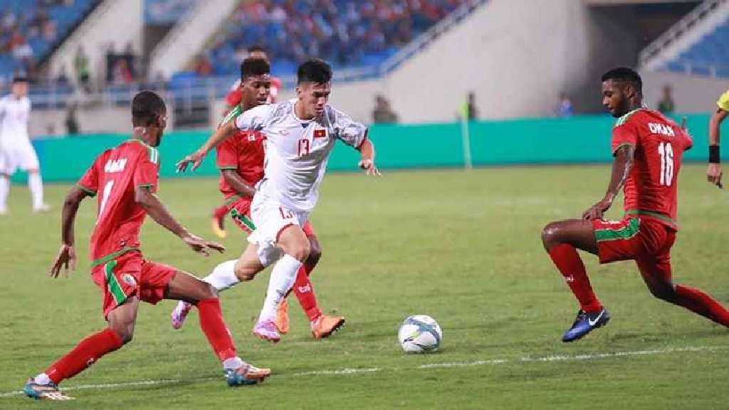 Đội hình ĐT Việt Nam gặp Oman năm 2018 còn những ai?
