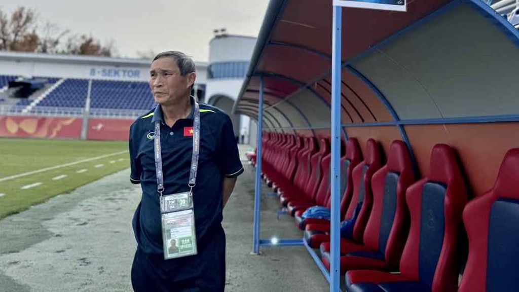 HLV Mai Đức Chung thận trọng trước trận đấu với Nhật Bản