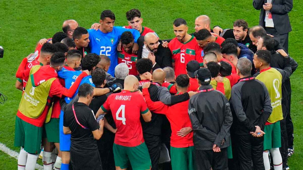 Morocco khiếu nại FIFA, yêu cầu đá lại bán kết World Cup