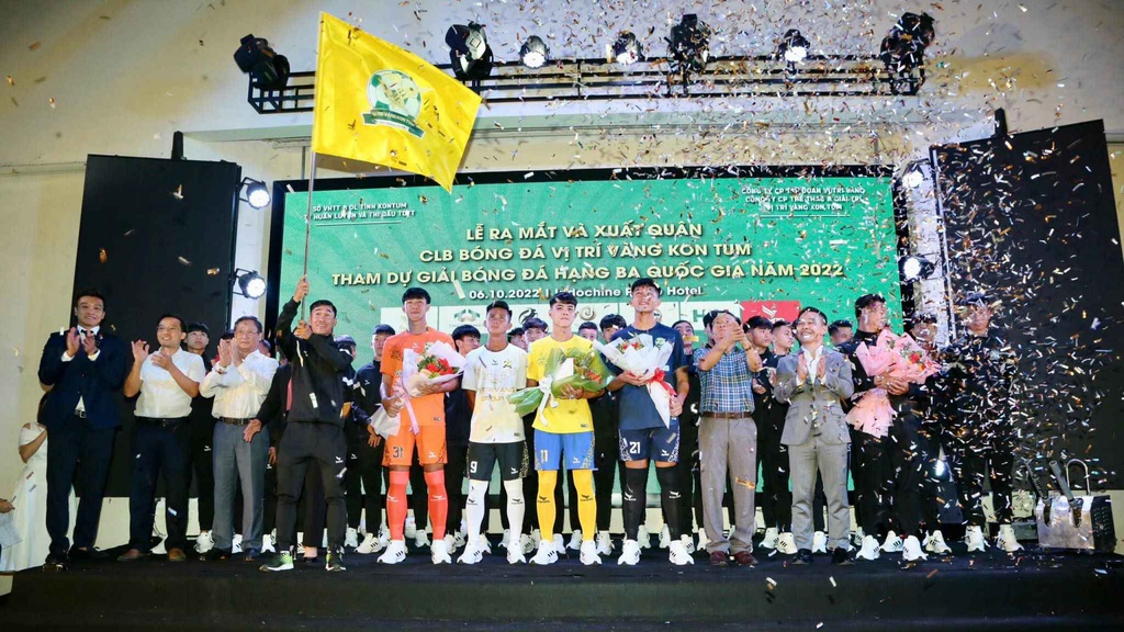 Tân binh của bóng đá Việt Nam quyết tâm thăng hạng ngay mùa giải đầu tiên