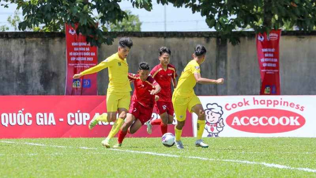 VCK U15 VĐQG – Cúp Acecook 2023 (Bảng C): Hà Nội mất ngôi đầu vào tay SLNA