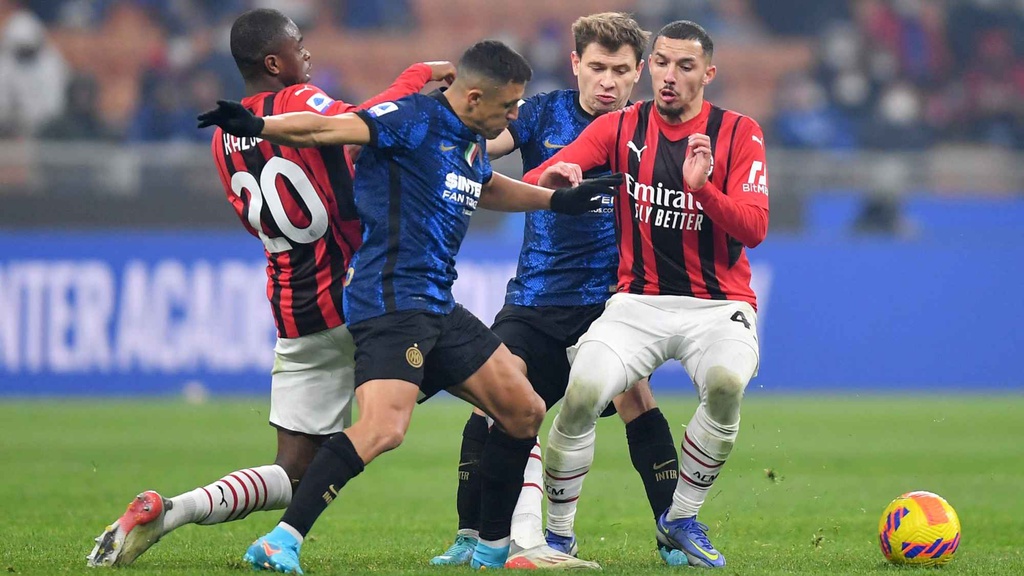 Lịch sử đối đầu AC Milan vs Inter Milan trước bán kết cúp QG Italia 2021/2022