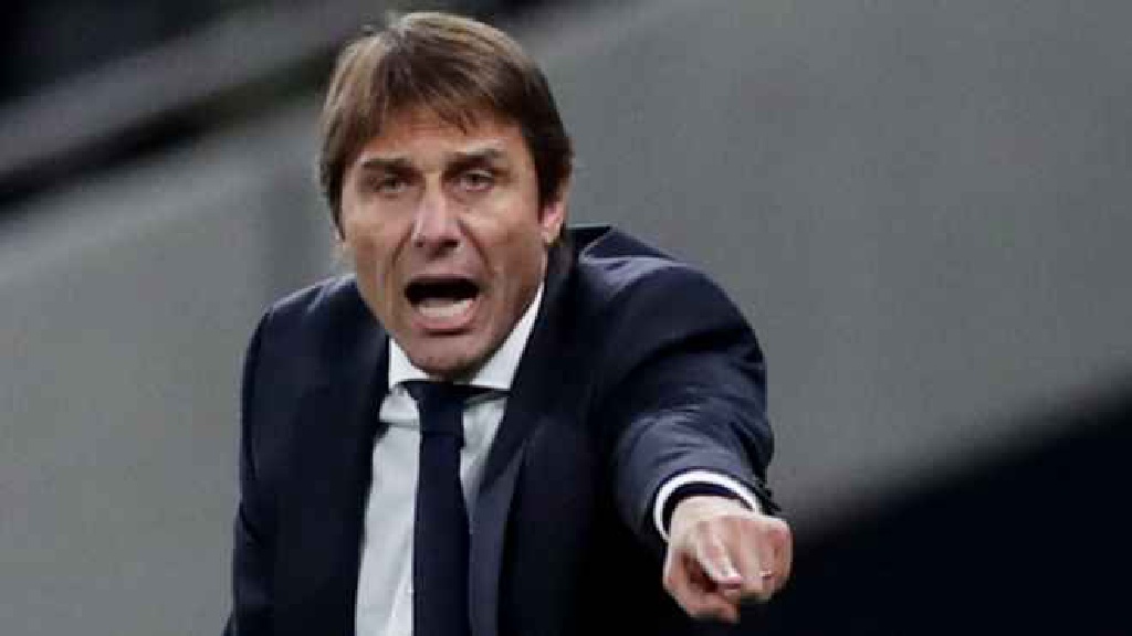 HLV Conte thừa nhận trận ra mắt Tottenham ‘quá điên rồ’