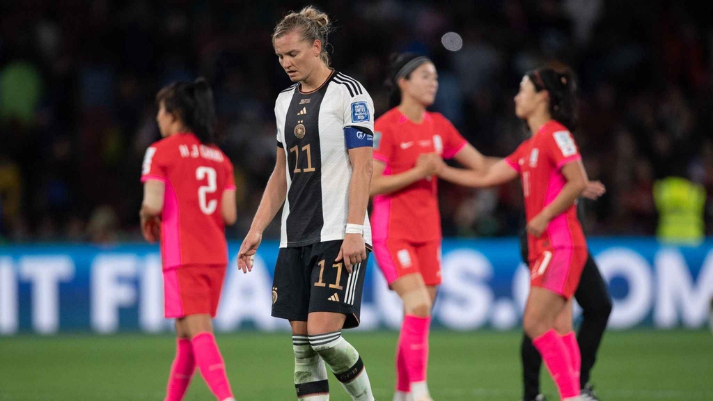 ĐT nữ Đức bị chỉ trích nặng nề sau khi bị loại khỏi World Cup 2023