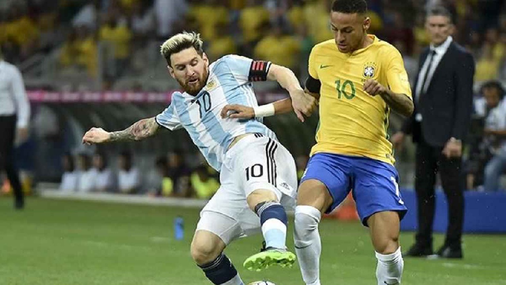Argentina vs Brazil: Messi trở lại, Neymar chấn thương
