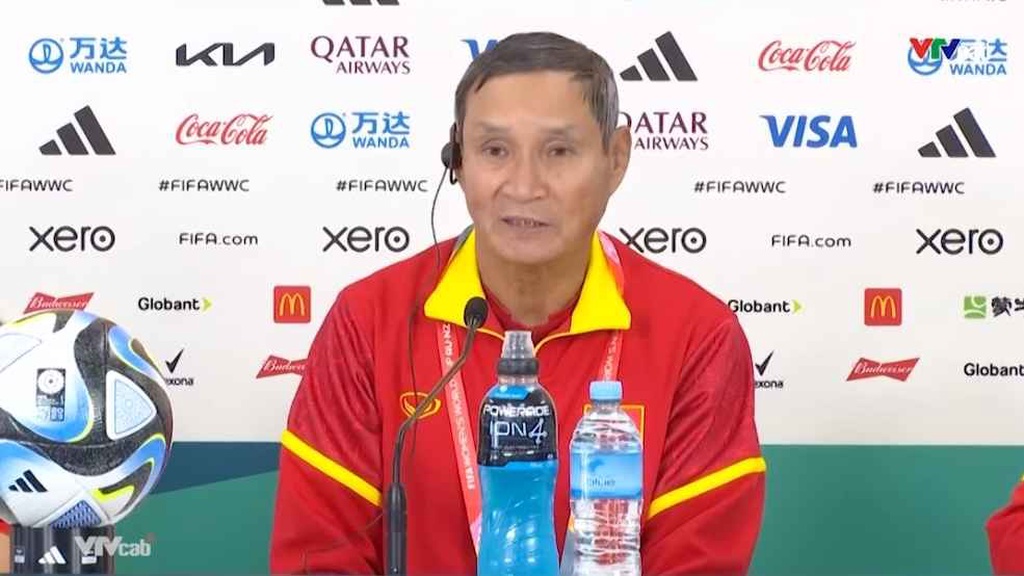 HLV Mai Đức Chung: "Chúng tôi không đến World Cup để đi chơi hay đi du lịch"
