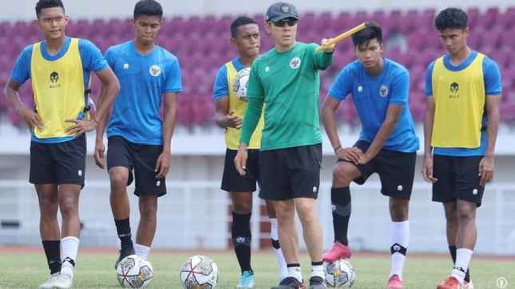 U20 Indonesia luyện bài tập cực dị, quyết tâm "phục thù" Việt Nam