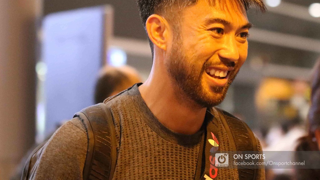Lee Nguyễn vui vẻ trong ngày trở lại Việt Nam, sẵn sàng cho ngày tái xuất V.League 