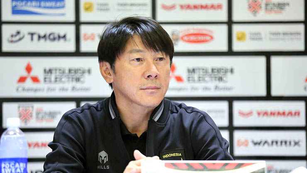 Indonesia thua Malaysia, HLV Shin Tae-yong chỉ trích trọng tài