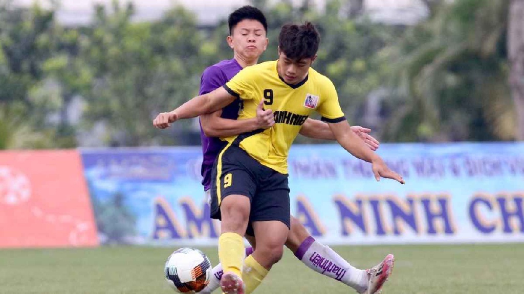 Nguyễn Quốc Việt, "Vua giải trẻ" vừa cùng Nutifood vô địch U21 Quốc gia là ai?