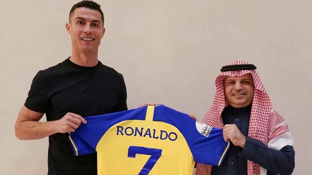 Chủ tịch Al Nassr: 'Ronaldo đã lừa dối tôi'