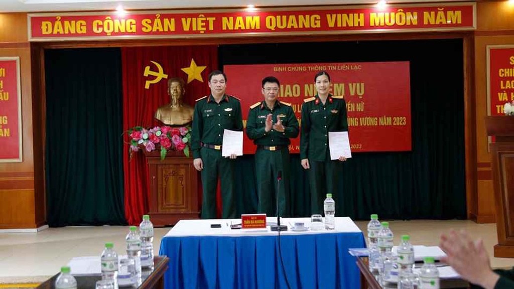 HLV Phạm Minh Dũng trở thành HLV trưởng đội bóng chuyền nữ Bộ tư lệnh Thông tin