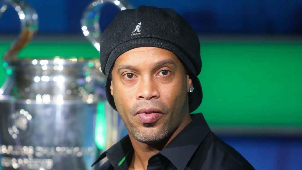 Ronaldinho và những ngôi sao bóng đá từng ngồi tù
