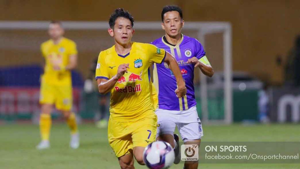 Hàng loạt tên tuổi lớn tại V.League mong muốn chiêu mộ Nguyễn Phong Hồng Duy