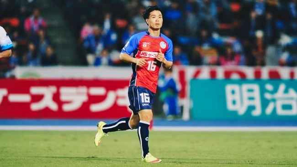 Công Phượng chơi trọn 90 phút, Yokohama FC thua đội bóng Đại học trong trận đấu tập