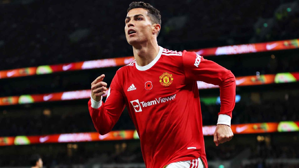 Ronaldo: Nhân vật chính của đại chiến thành Manchester