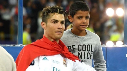 Cristiano Ronaldo Jr rời MU, trở lại Real Madrid sau 4 năm
