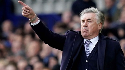 Thua Barca ngay trên sân nhà, HLV Ancelotti bị BLĐ Real "sờ gáy"